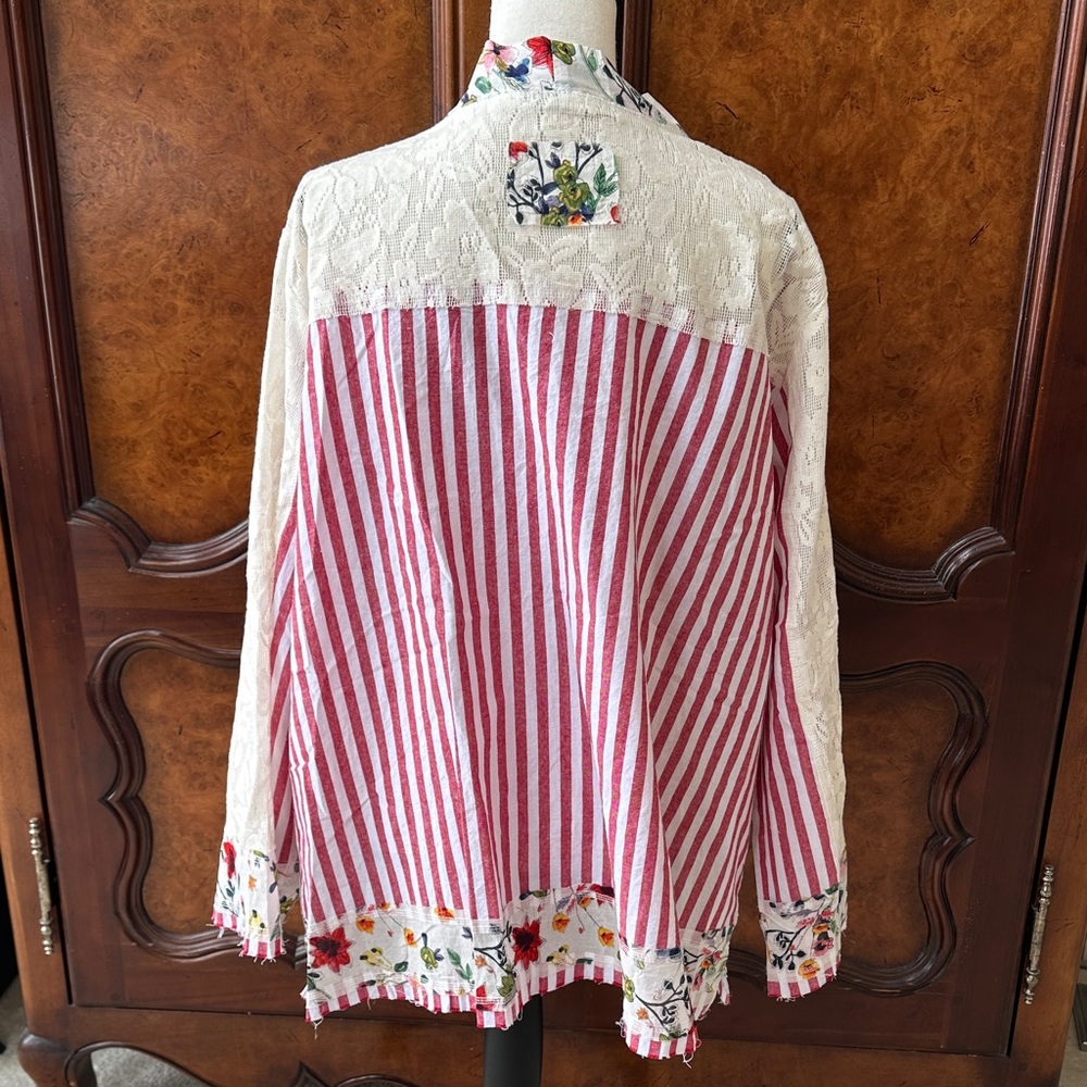 POL Red and White Striped Floral Cardigan NWOT - Picture 6 of 14